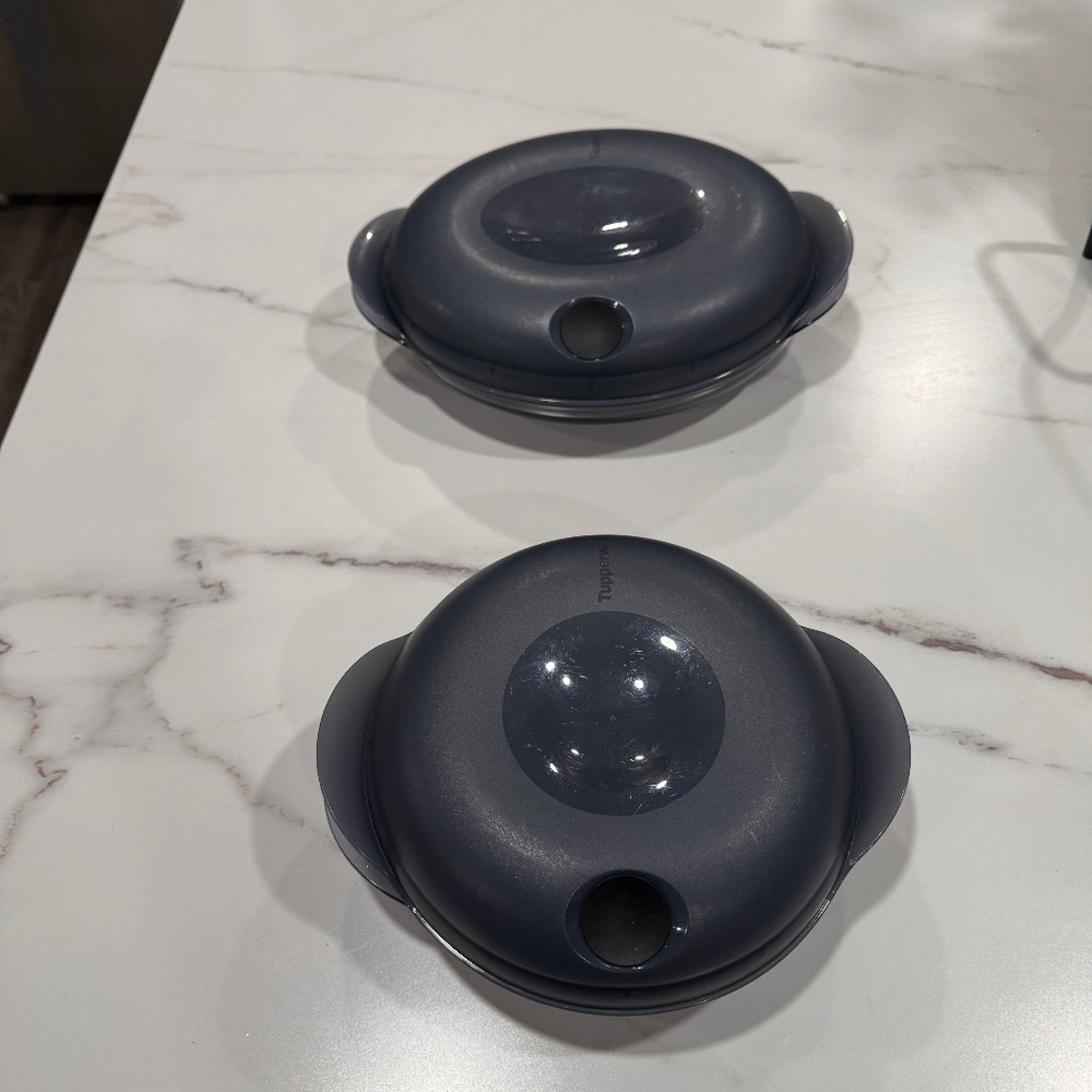 Tupperware Oval & Round Heat-N-Serve Microwave Containers